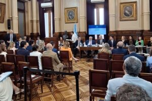 Integrantes de la Comisión de Acuerdos del Senado