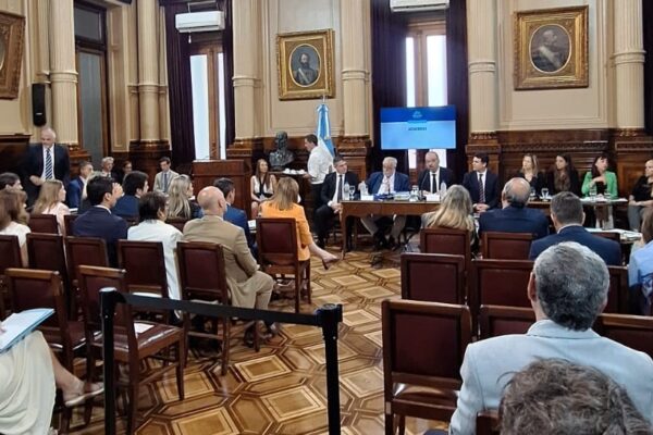 Integrantes de la Comisión de Acuerdos del Senado